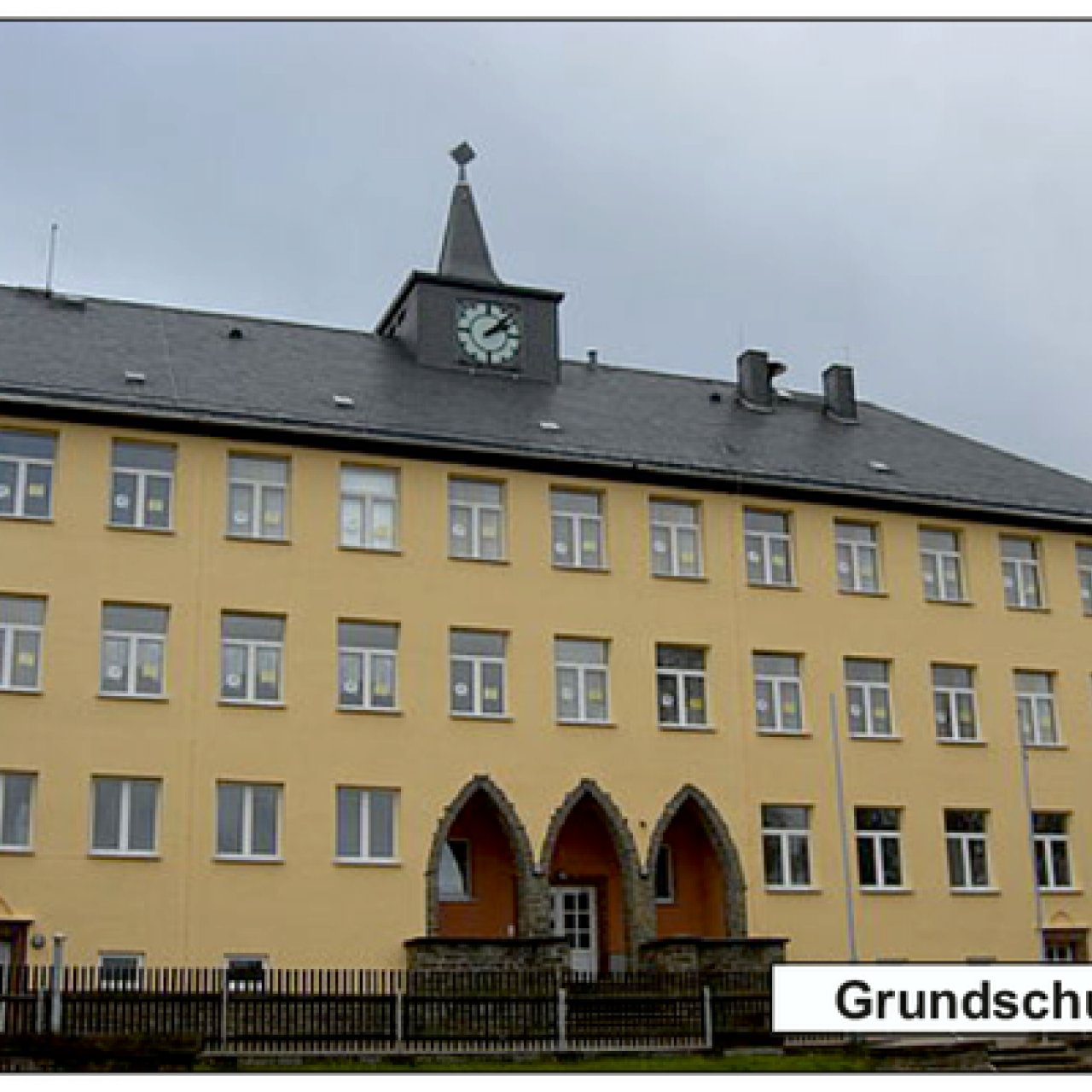Bild - Grundschule  Bärenstein