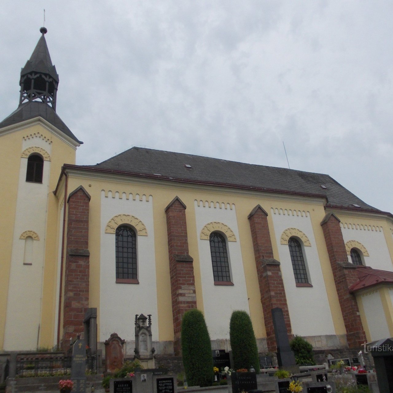 obec Batňovice - kostol sv. Bartolomeja