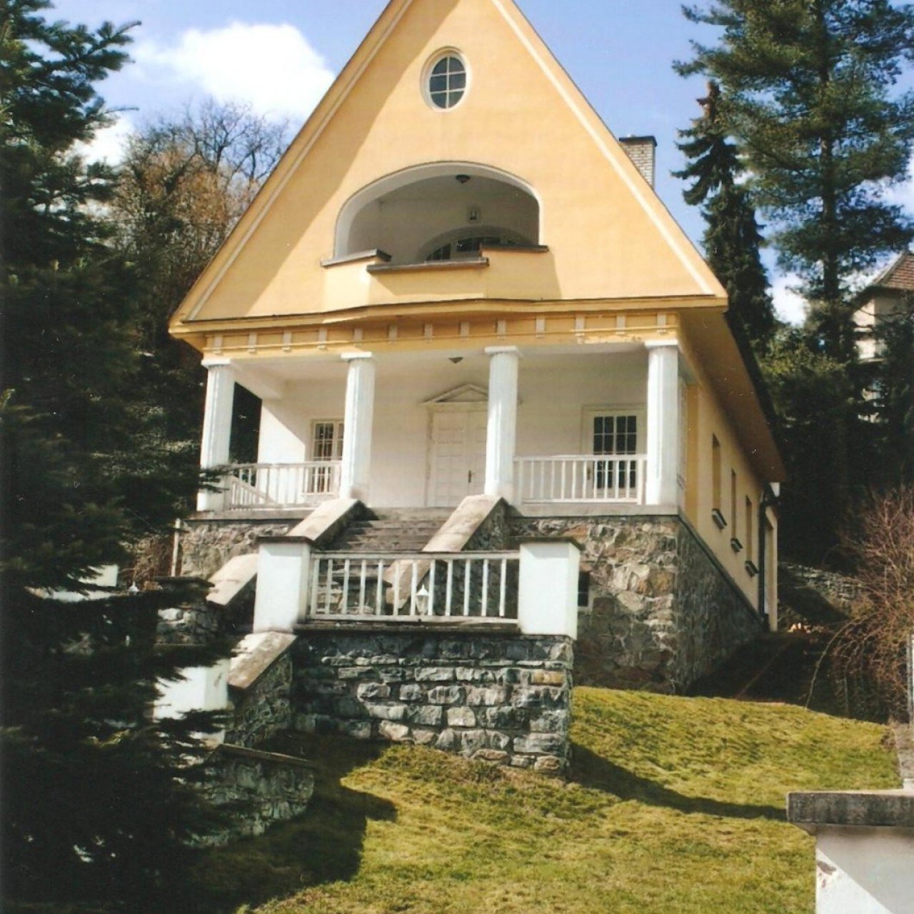 Bílovice nad Svitavou - Řecká vila