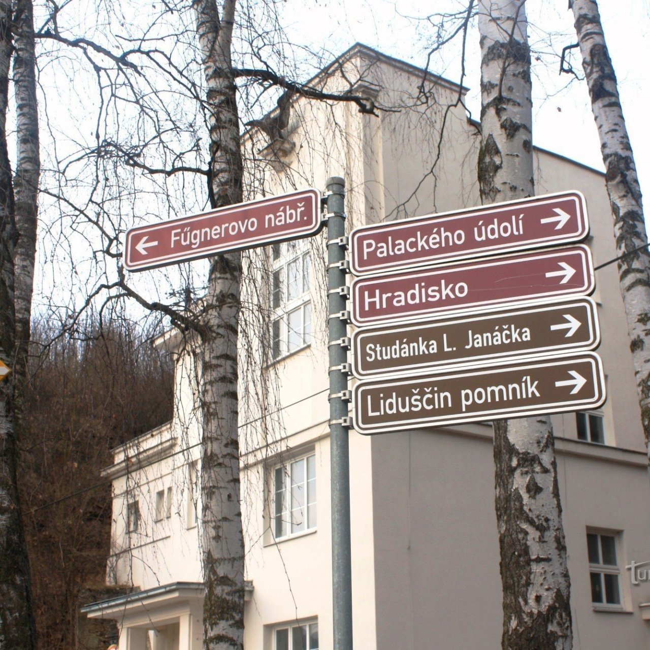 Bílovice nad Svitavou - vycházka obcí