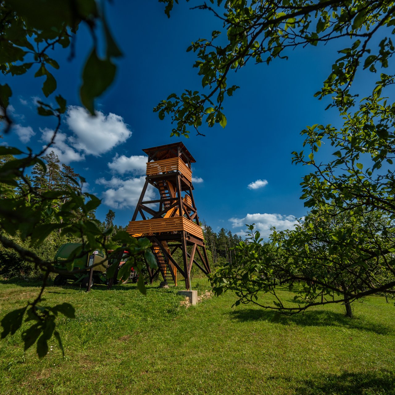 Rozhledna na Skalce
