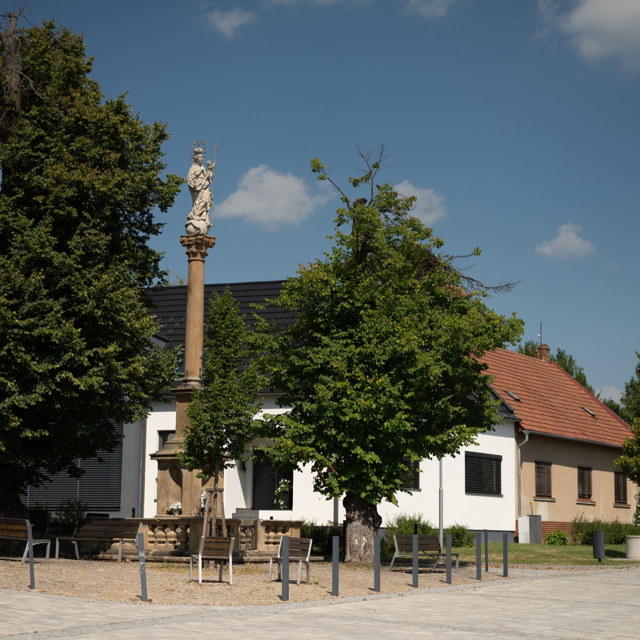 Morový Mariánský sloup