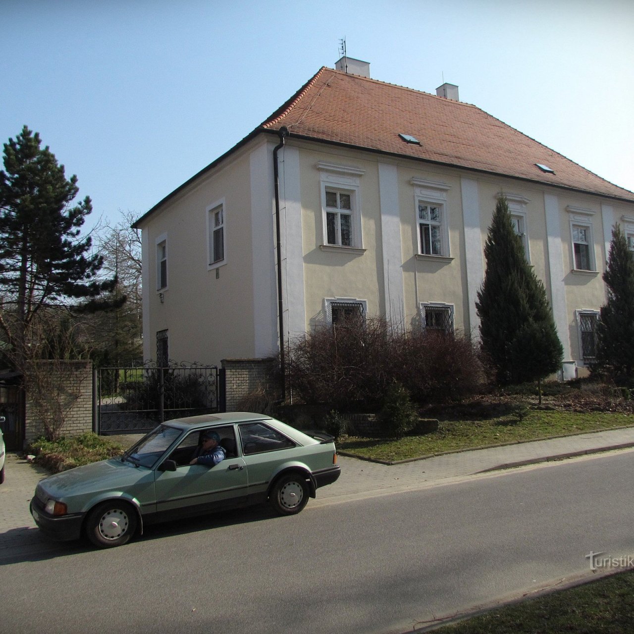 Bzenec - fara