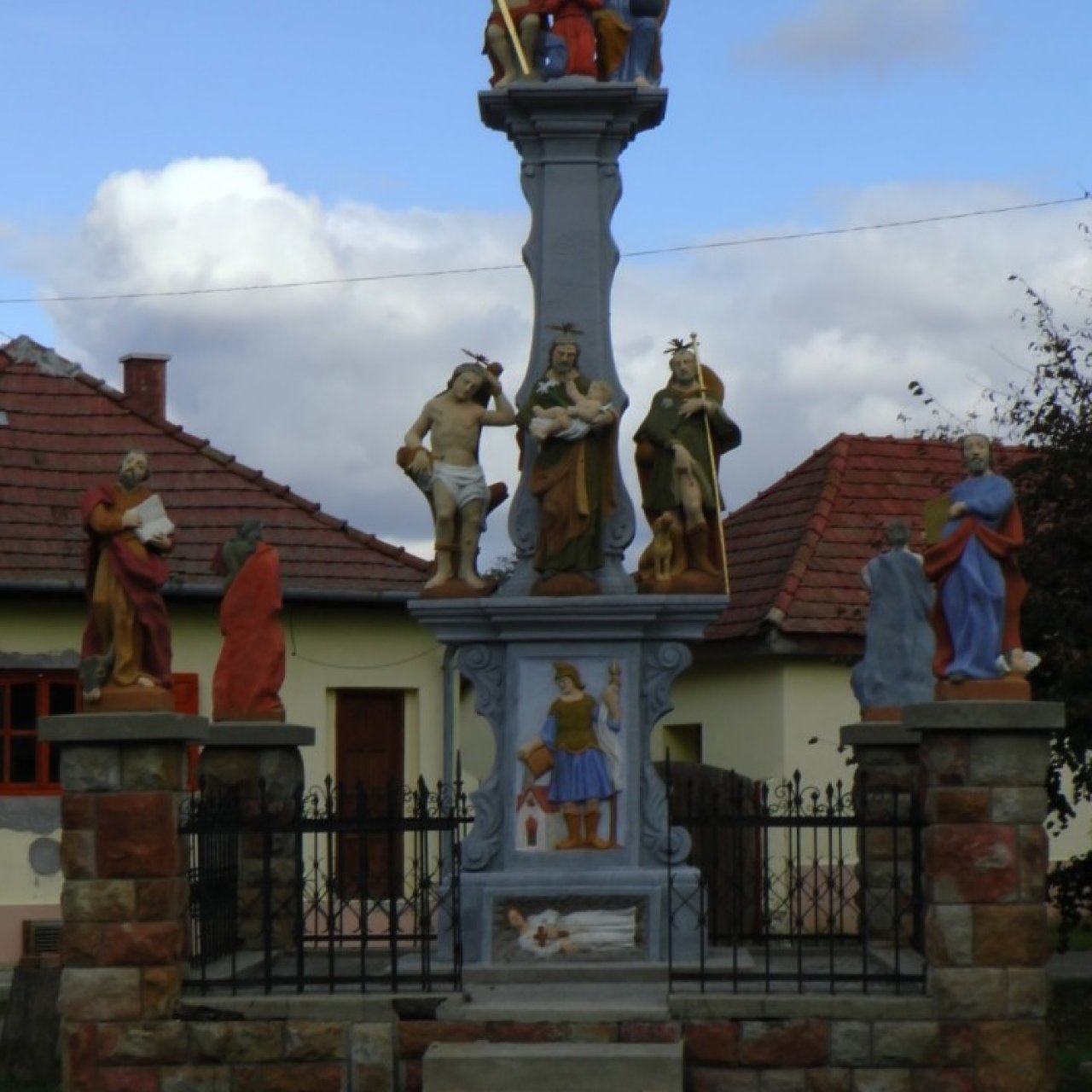 Szentháromság szobor