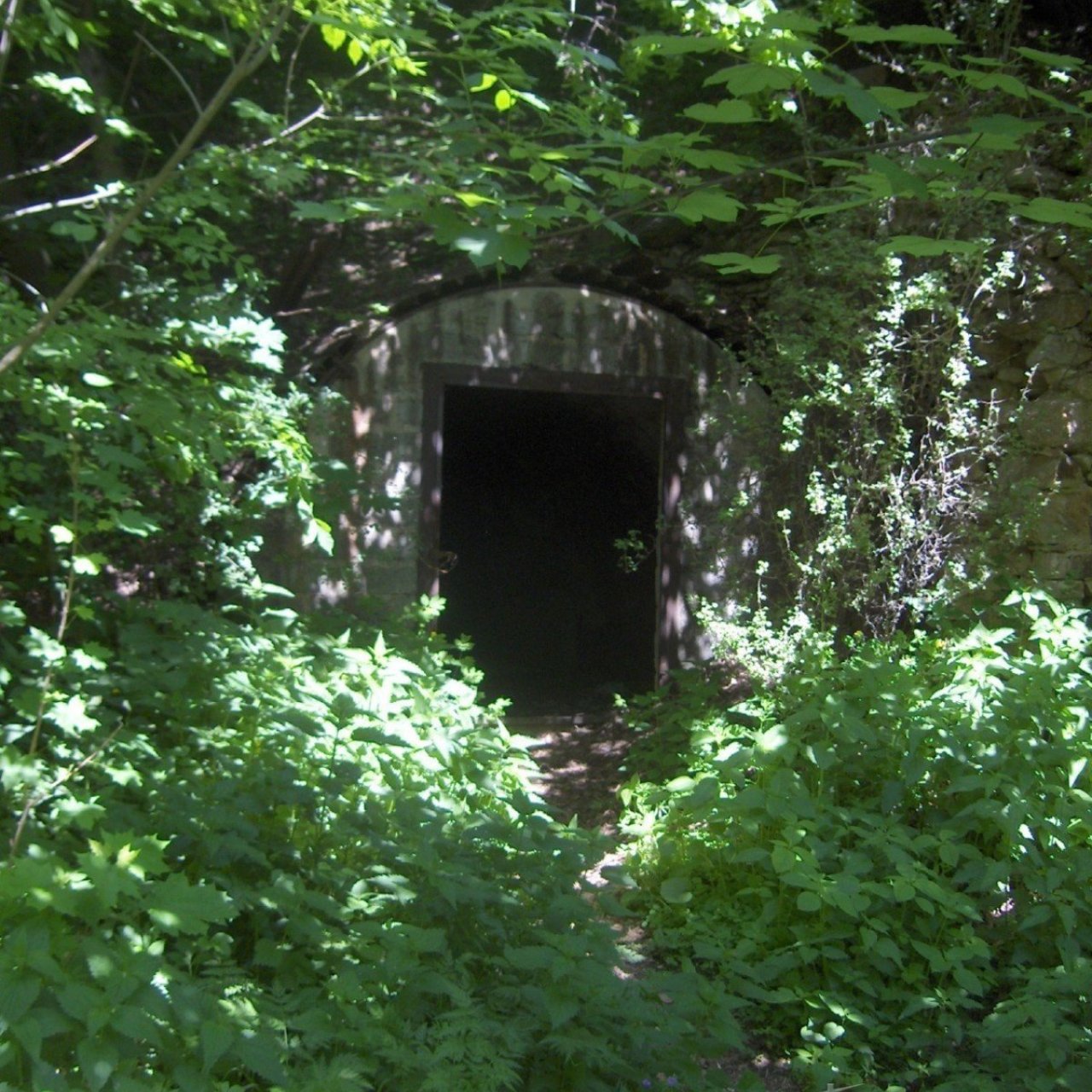 Stará štola u zámku Jezeří