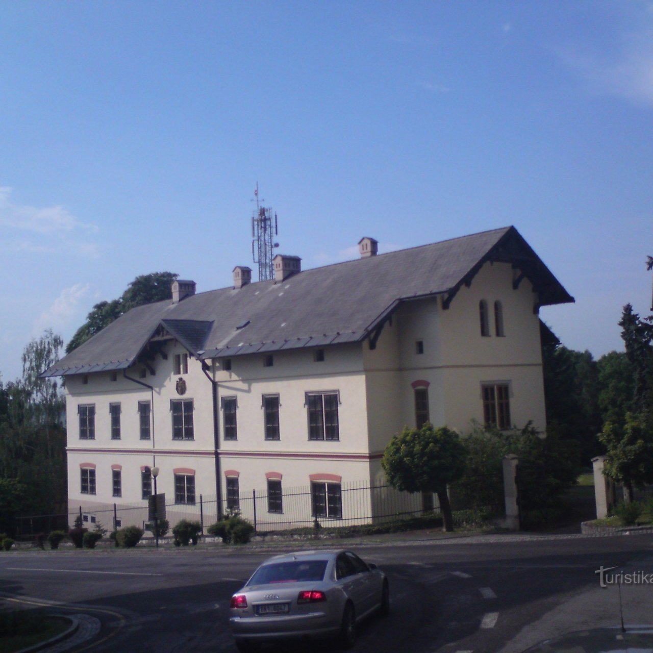 Zámeček Hukvaldy