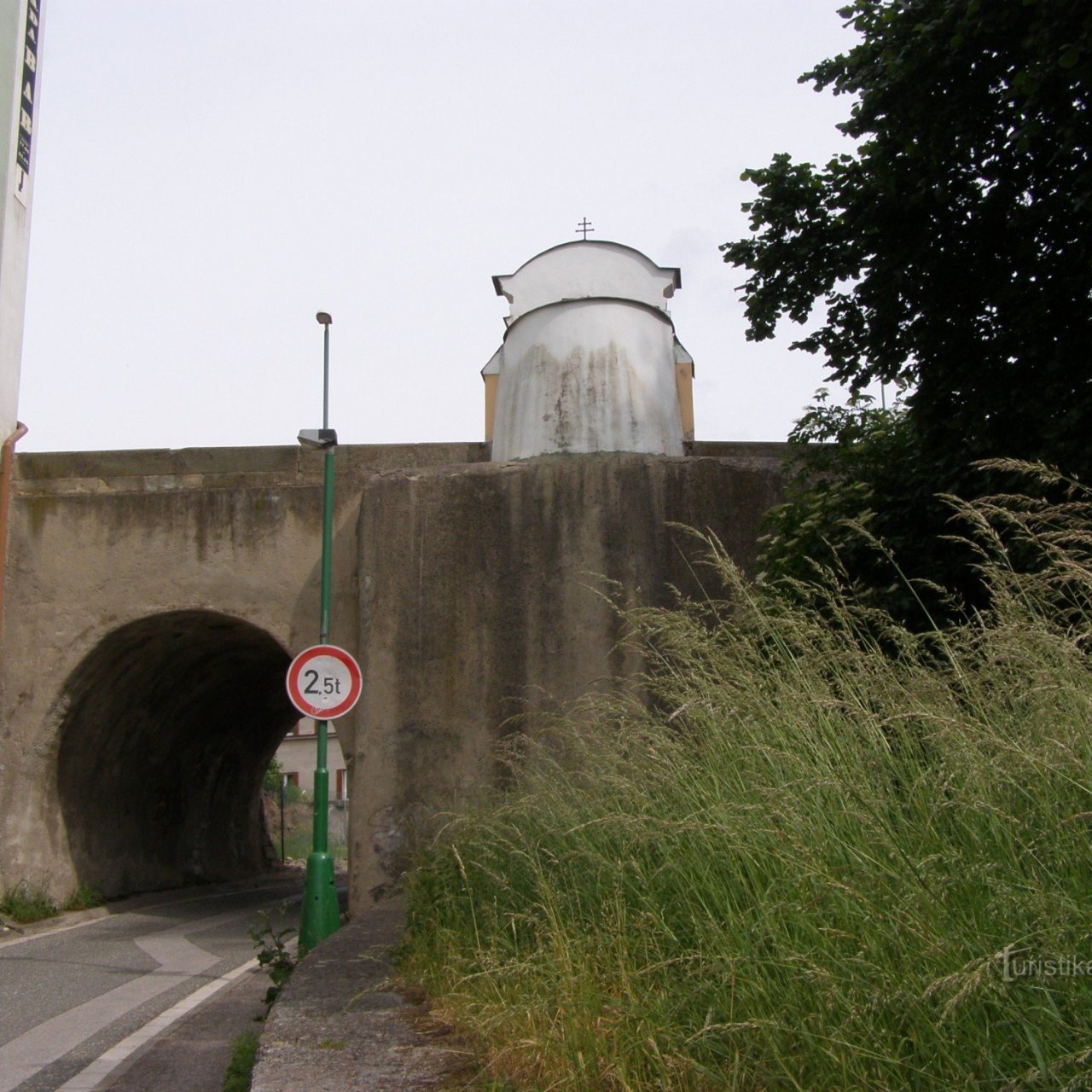Jaroměř - most s kapličkou