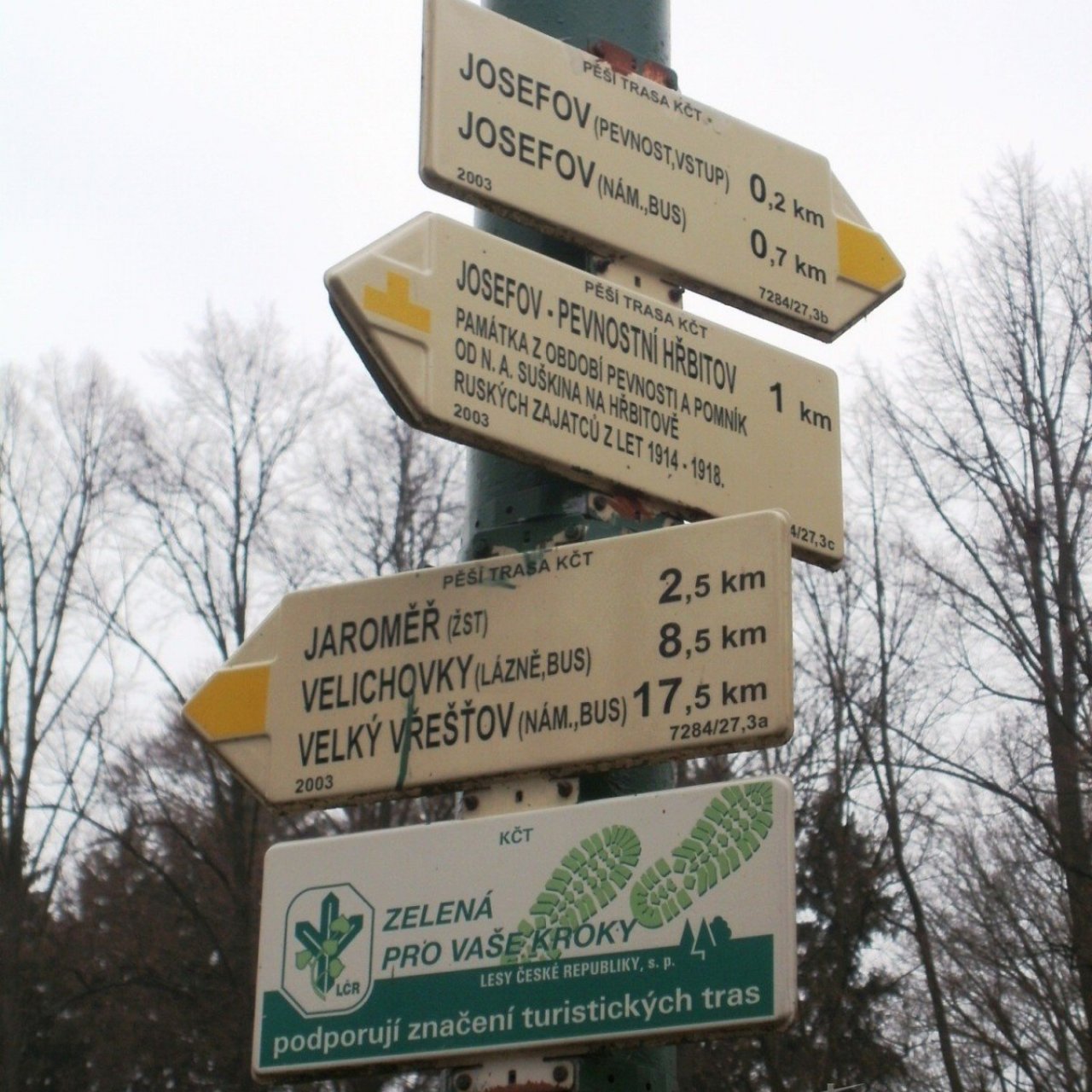 turistické rozcestí Josefov - u podzemích chodeb