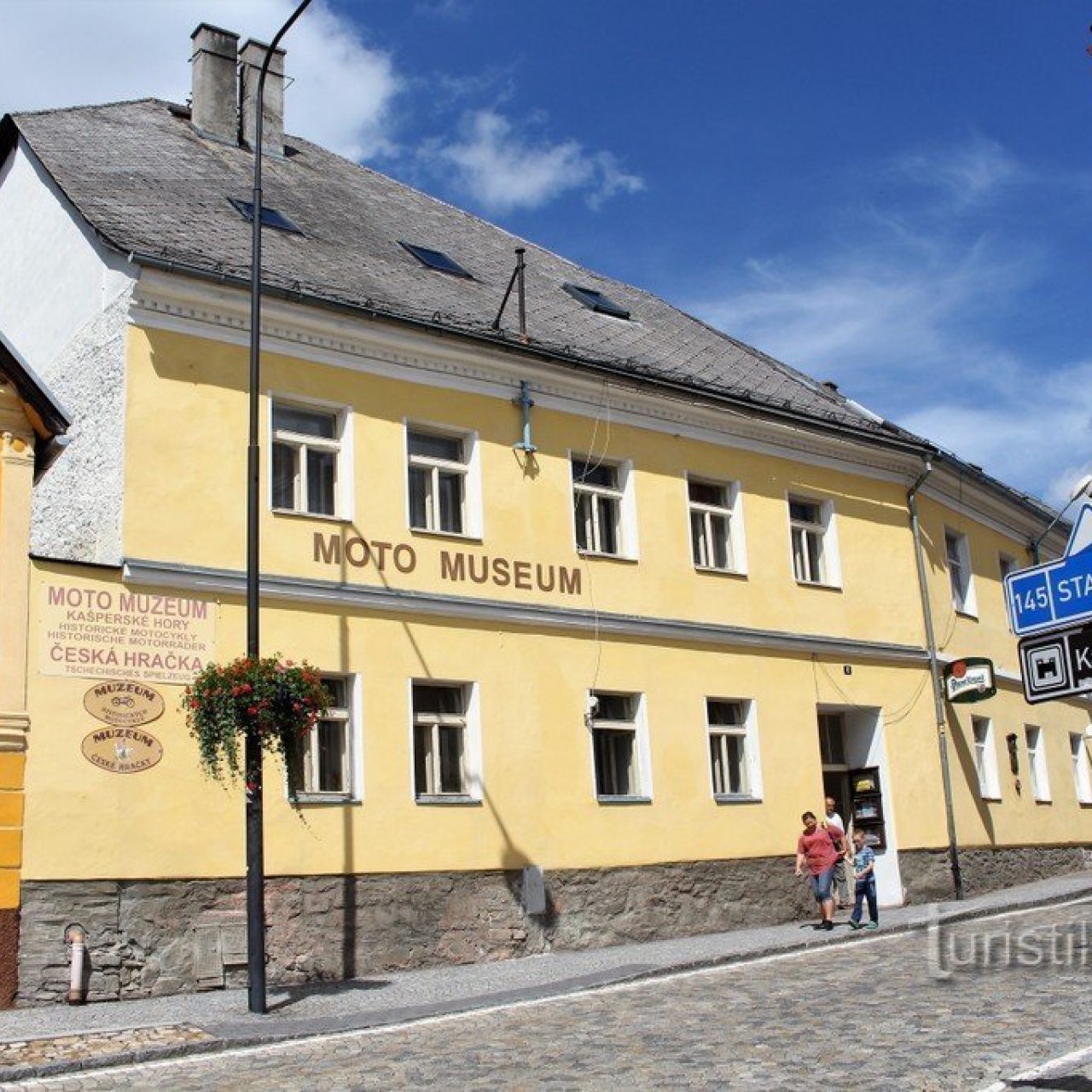 Muzeum historických motocyklů v Kašperských Horách.