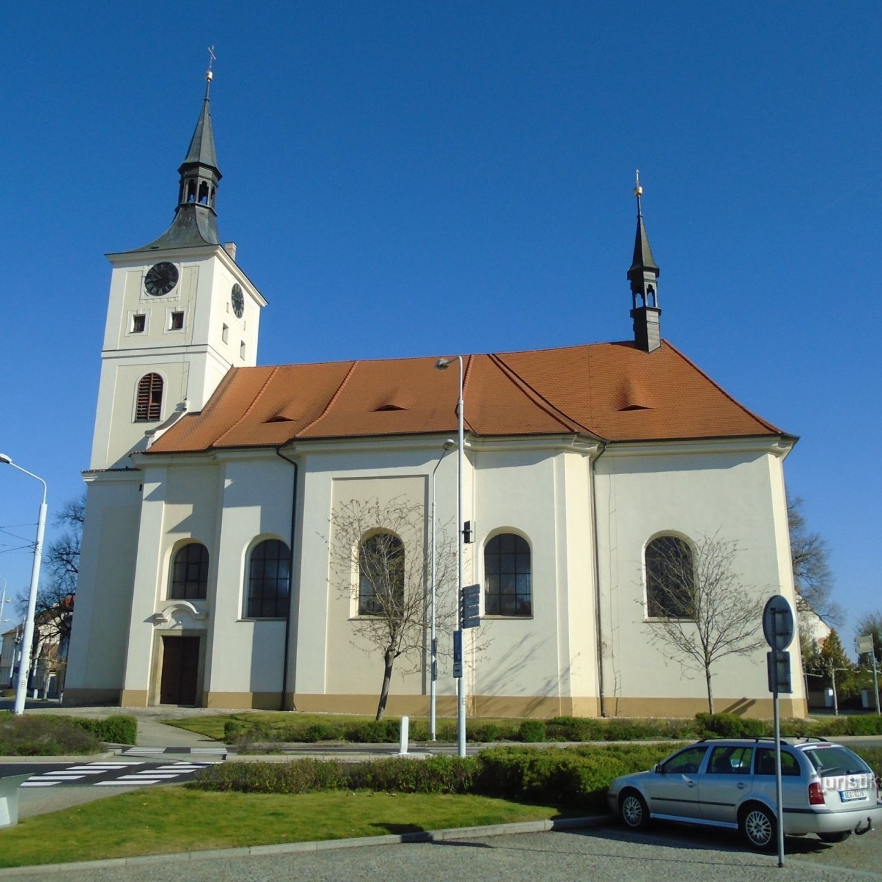 Kostel sv. Marie Magdalény v Lázních Bohdaneč