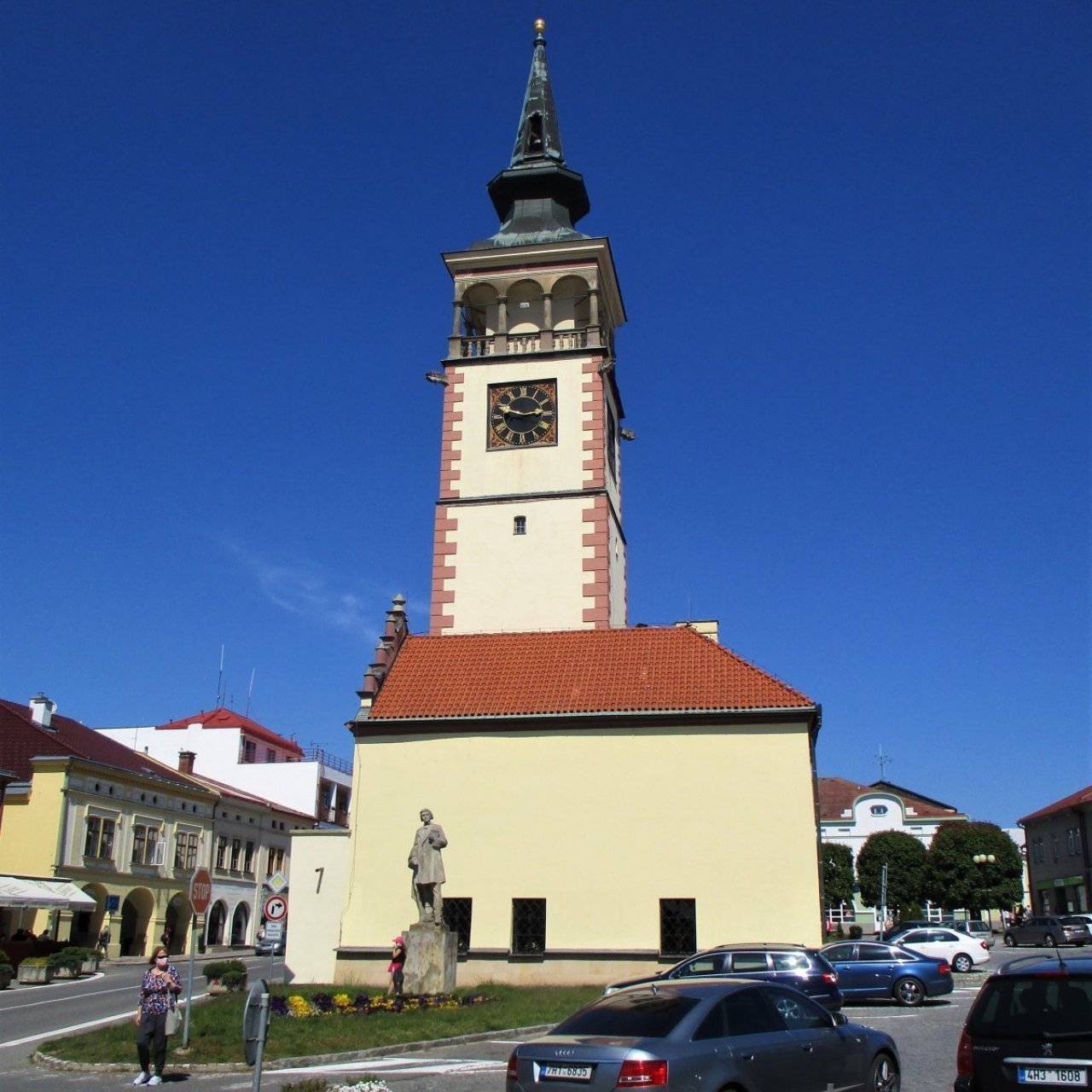Radnice v Dobrušce
