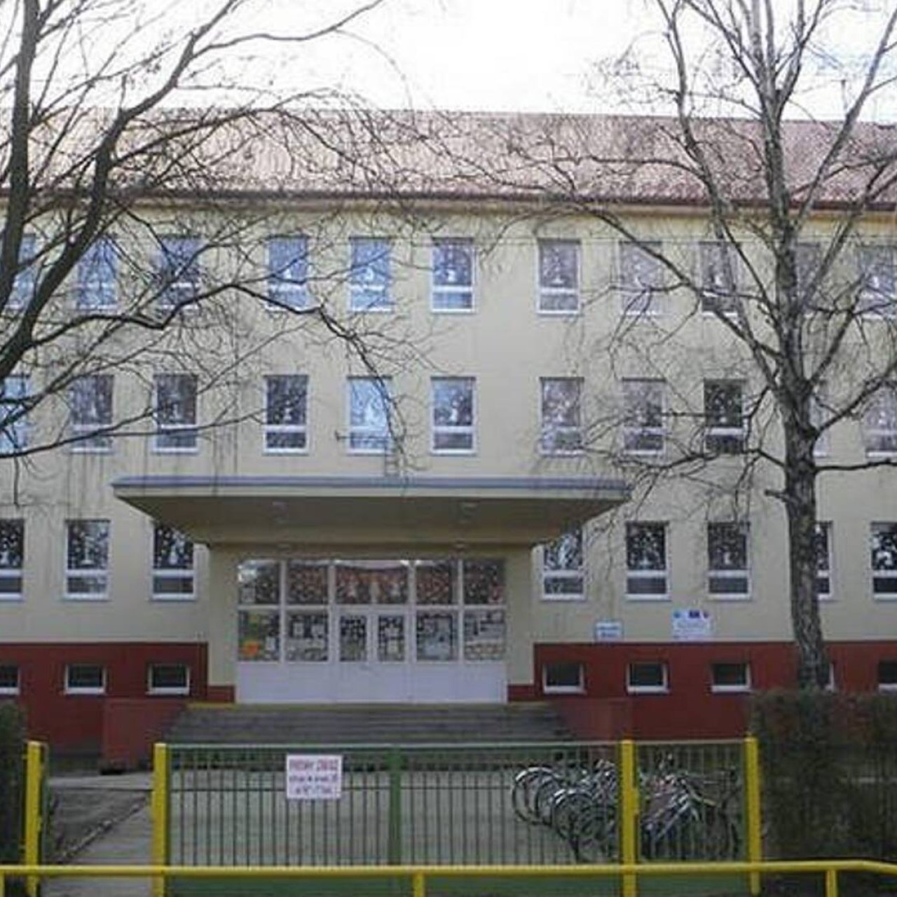 Obrázok - Základná škola