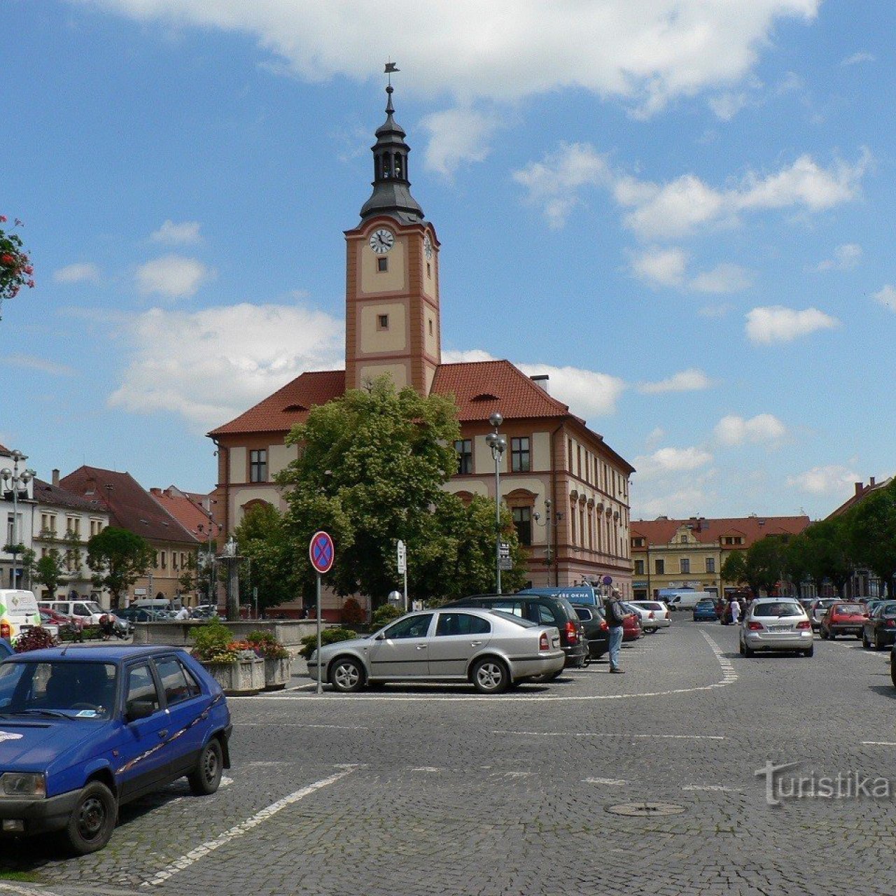 Tři sušické desky.