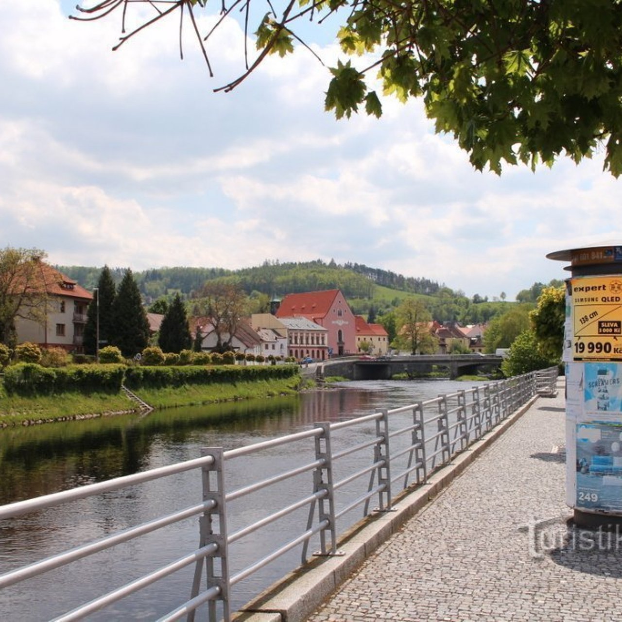 Kapucínský klášter a kostel sv. Felixe v Sušici.