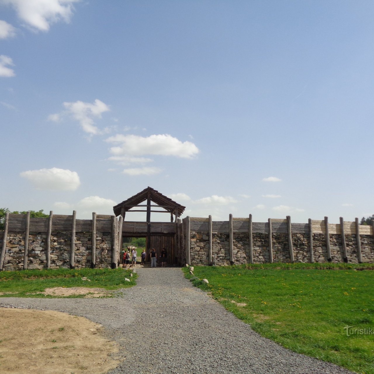 Keltský archeoskanzen v Nasavrkách