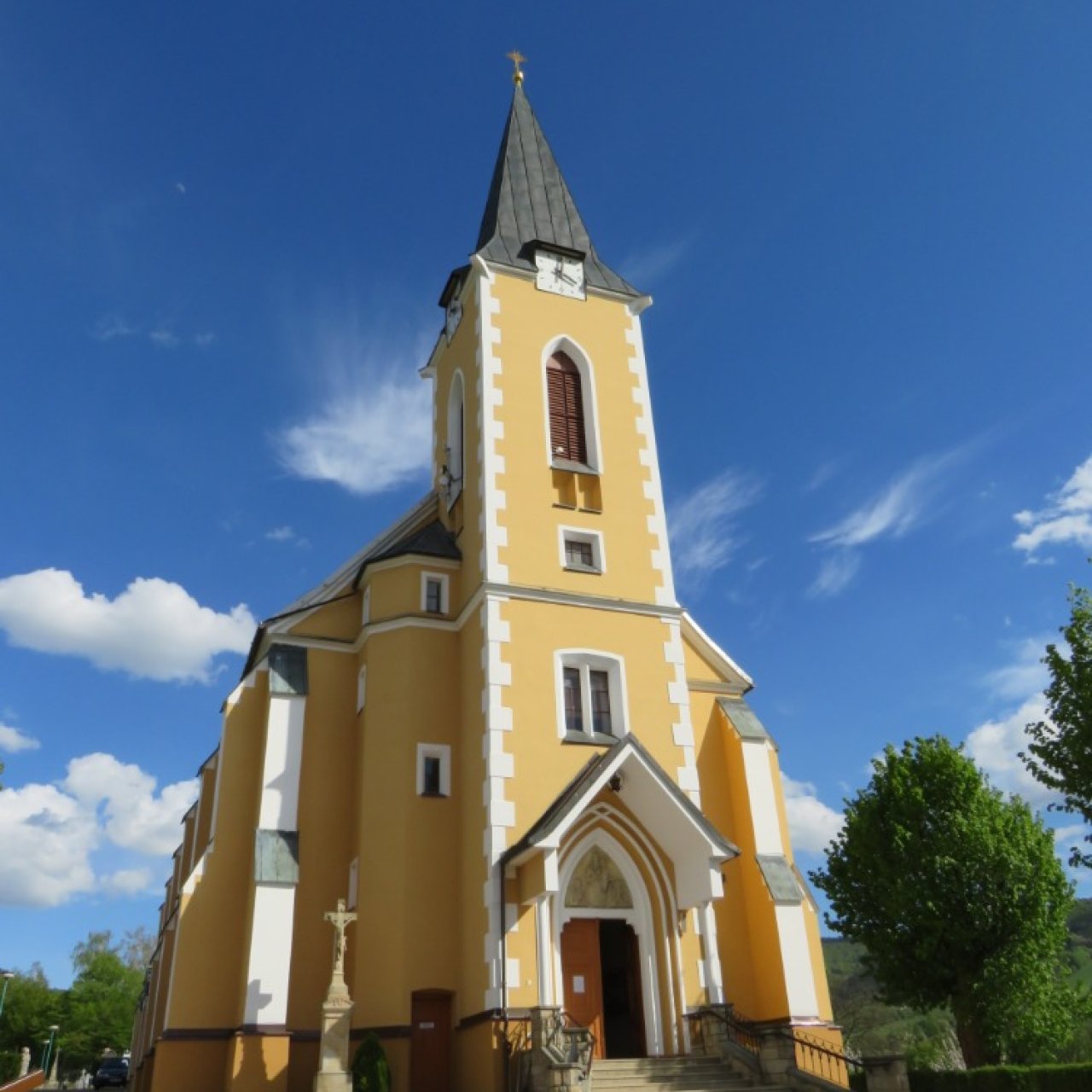 Kostel Nanebevzetí Panny Marie v Nedašově