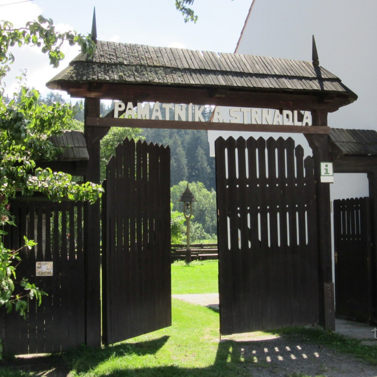 Památník Antonína Strnadla