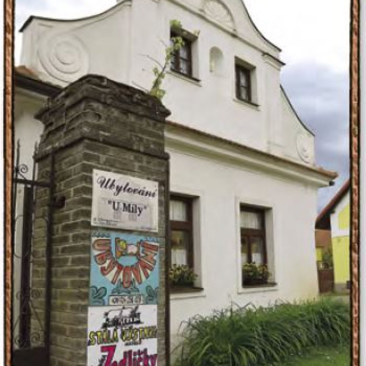 Stálá výstava miniatur Hrusic