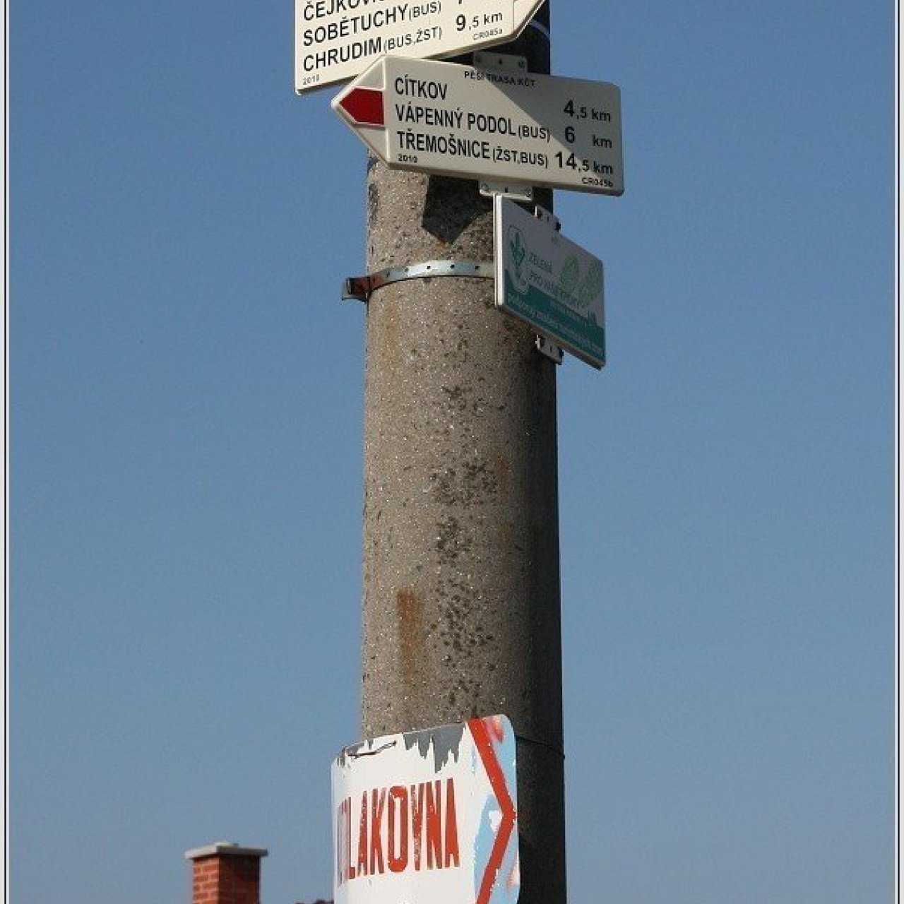 Turistický rozcestník Pohled