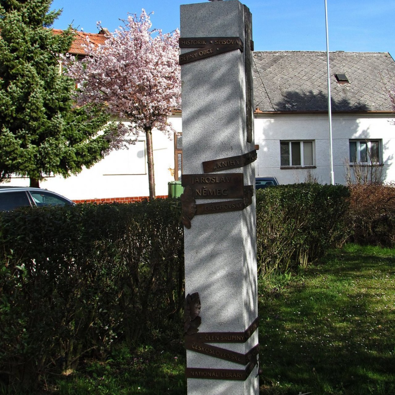 Ořechov - pomník Jaroslava Němce