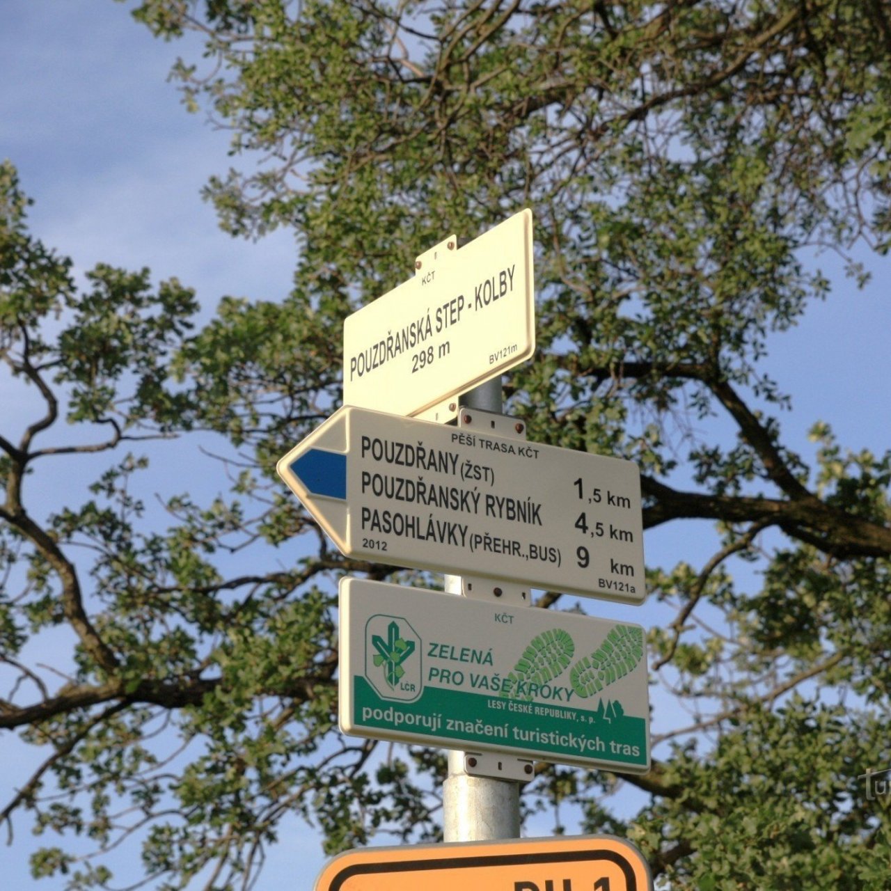 Turistické rozcestí Pouzdřanská step