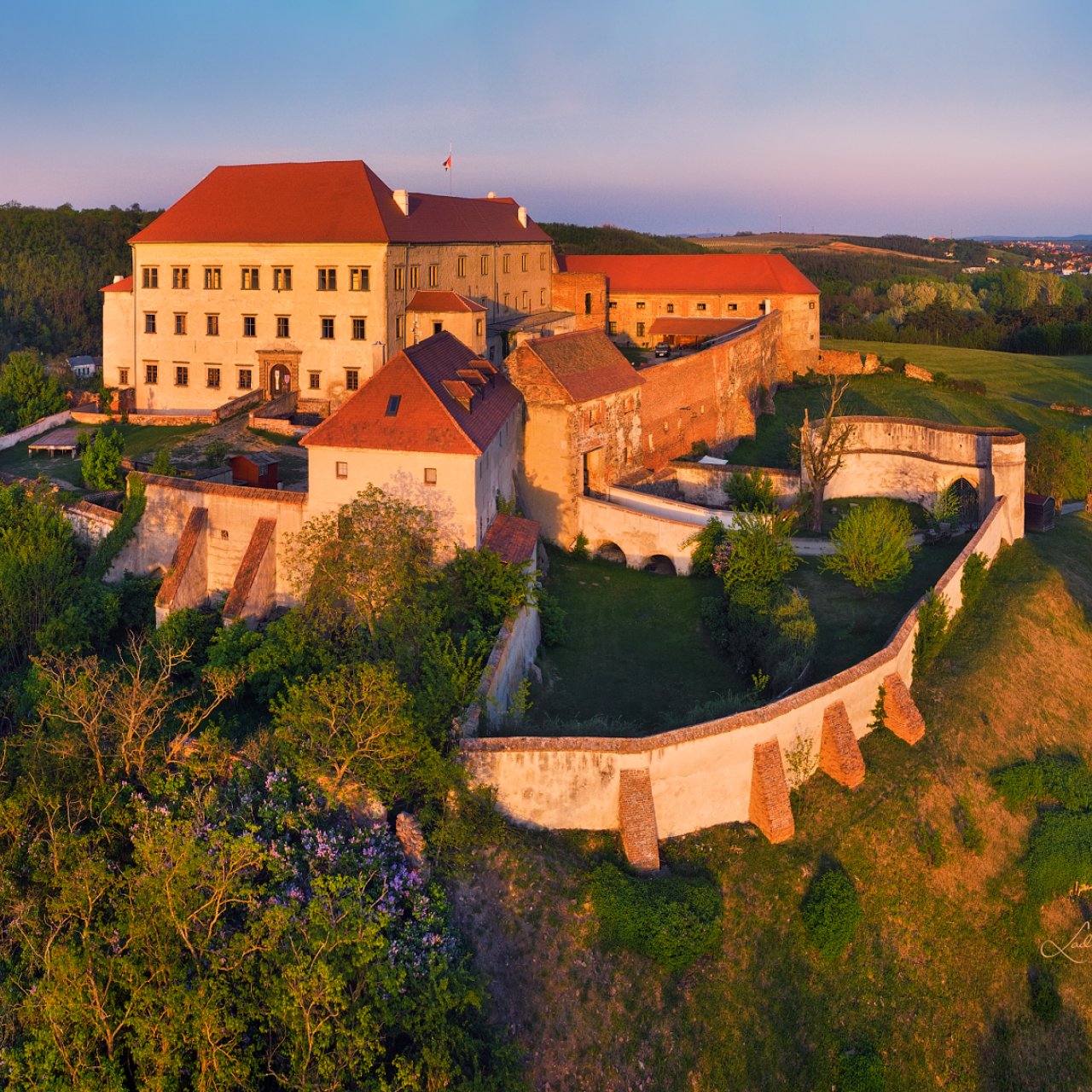 zámek Dolní Kounice