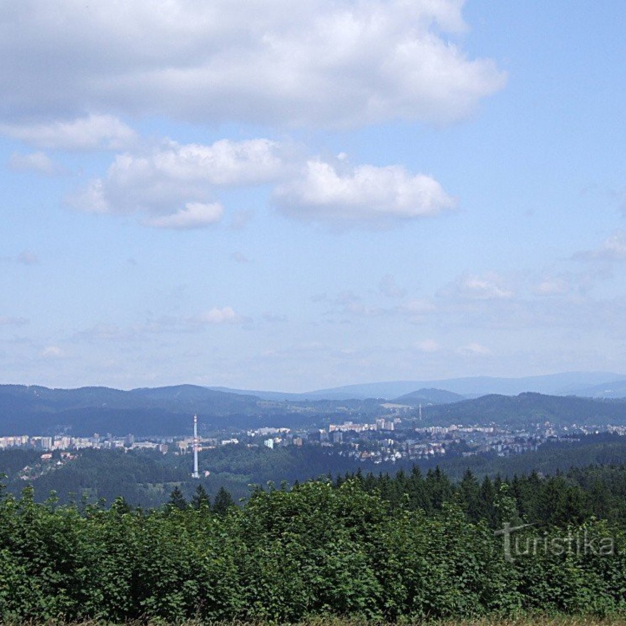 Vyhlídka na Jablonec nad Nisou a Jizerské hory