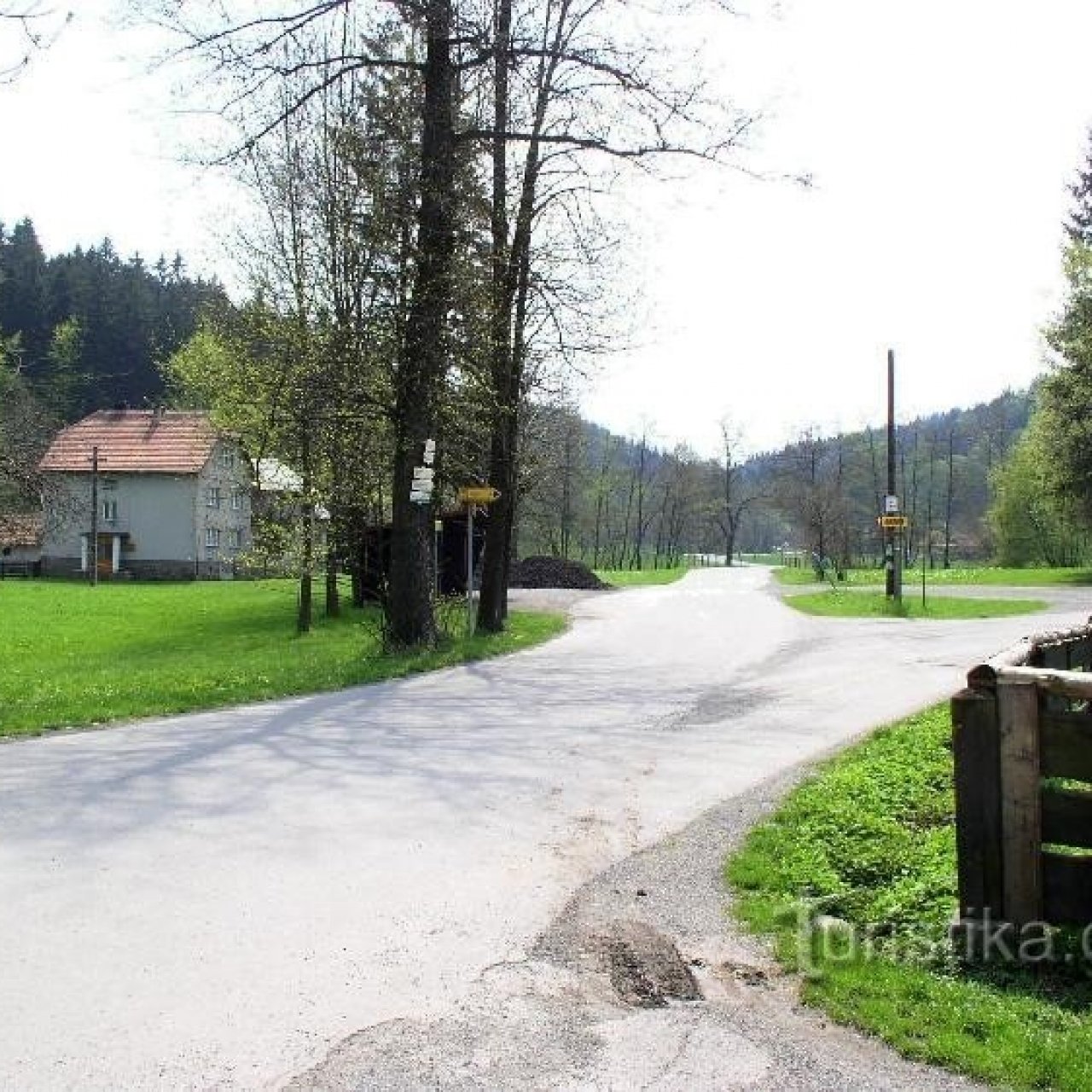 Rosošné rozcestí