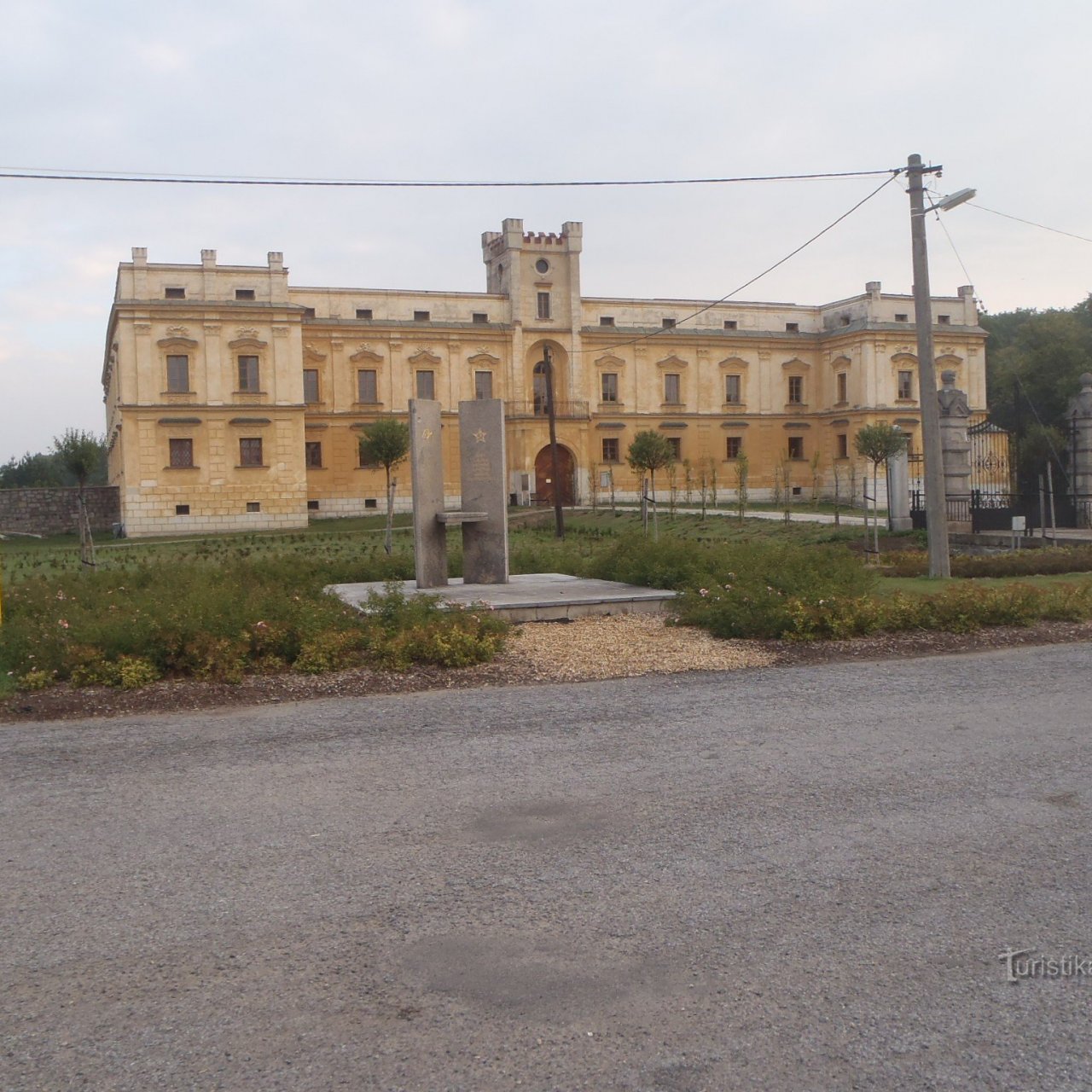 Slezské Rudoltice, zámek