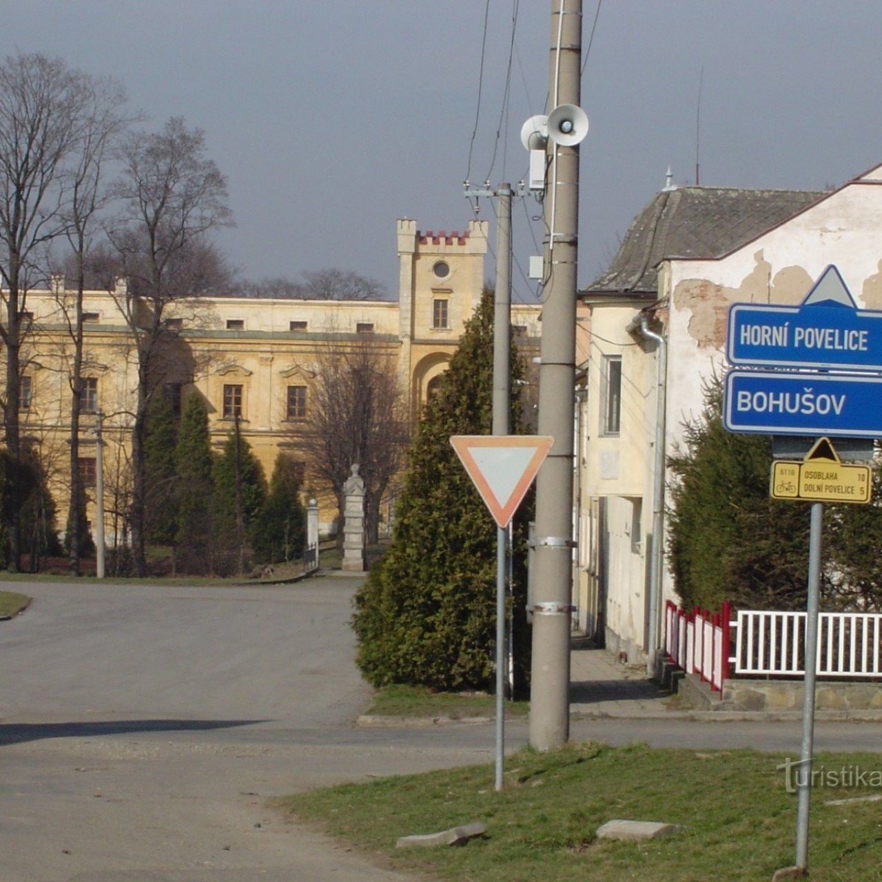 Zámek v Slezských Rudolticích