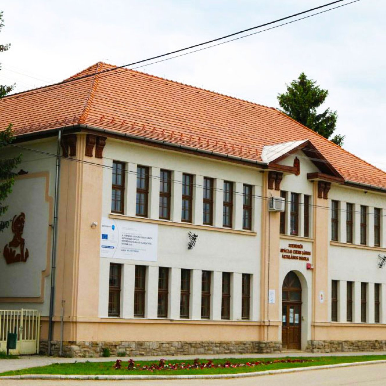 Kép - Apáczai Csere János Általános Iskola