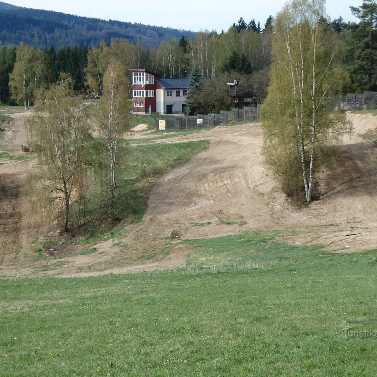 MOTOKROS TANVALD