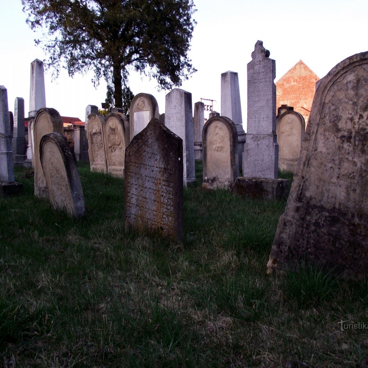 Uherský Ostroh – židovský hřbitov