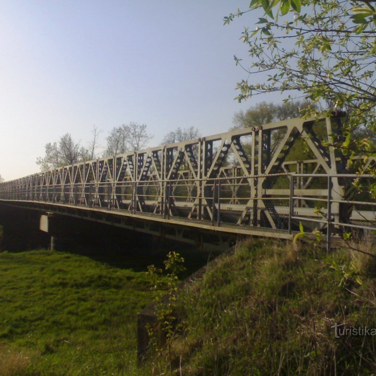 Vysoká nad Labem - železný most