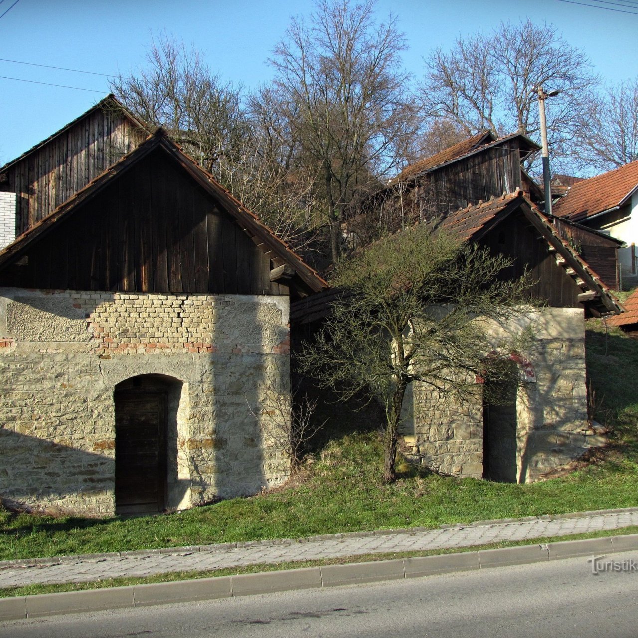 O obci Zádveřice